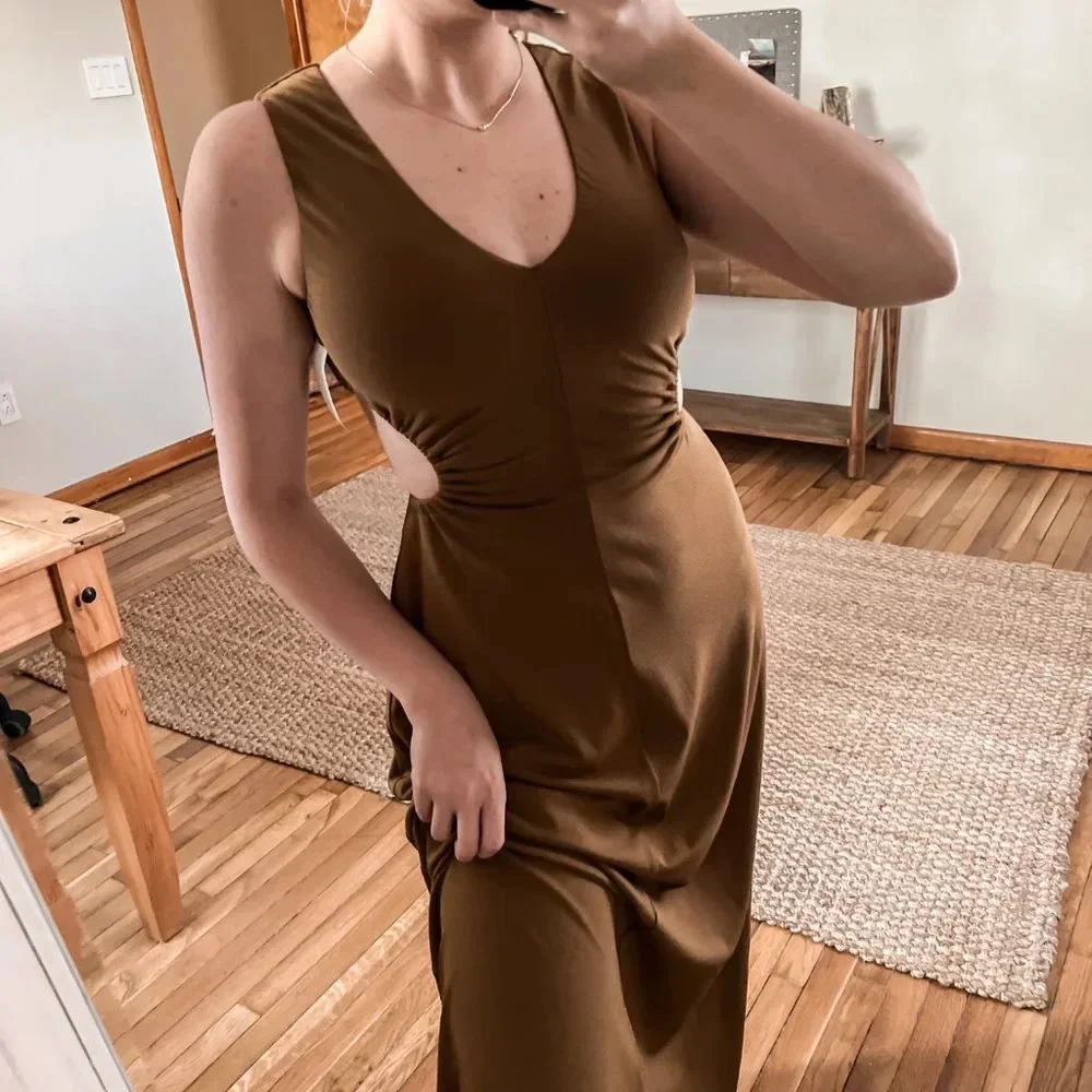 Significant Other Ingrid Cutout Back Adjustable Formal Dress in Dark Gold - Picture 1 of 9